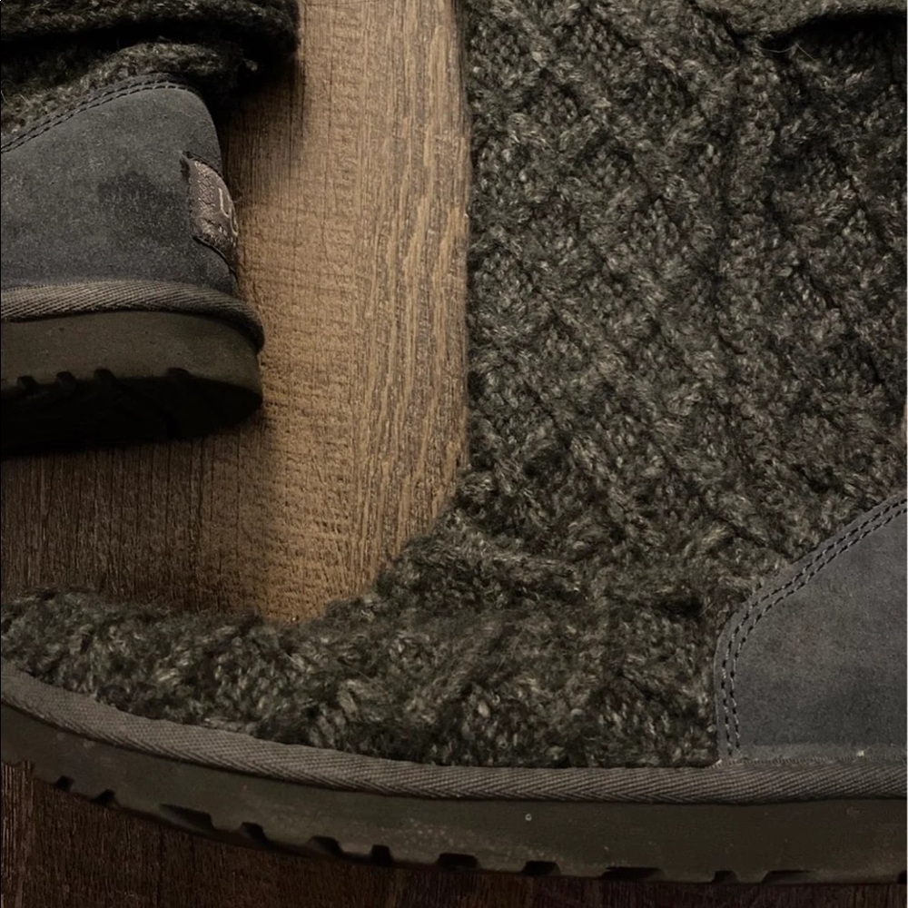 Knit Uggs - image 5